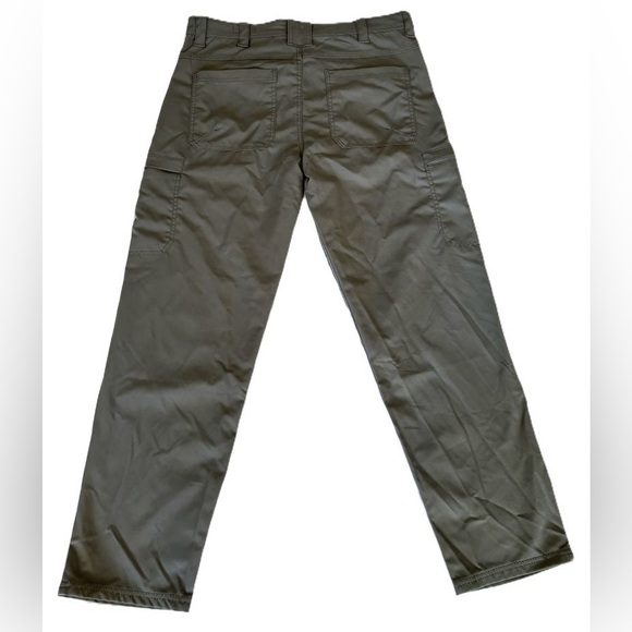 Men's 34 38 Bass Outdoor Essential Tech Cargo Pants Castor Gray NWT - Picture 2 of 10